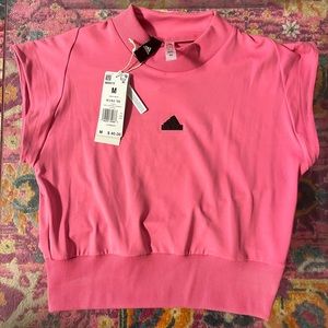 NWT Adidas women’s pink tee size Medium